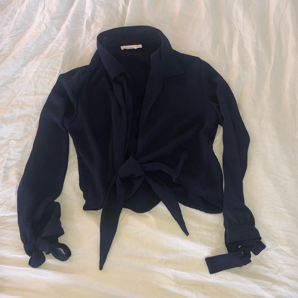 Skylar+Madison navy blue tie top